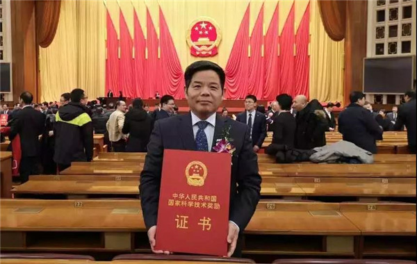 骆有庆教授领衔的灌木林虫灾发生机制与生态调控技术项目,荣获国家
